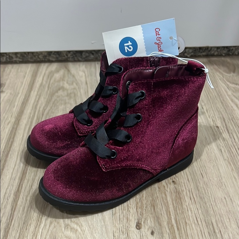 Cat & Jack Girls' Velvet Boots - Burgundy